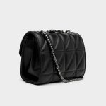 sac avec chaîne élégante