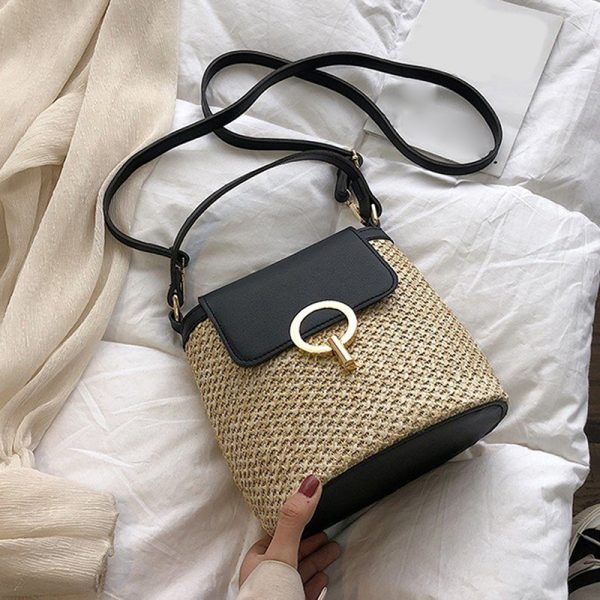 sac à bandoulière en paille moderne