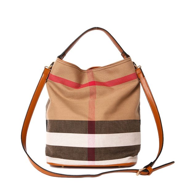 sac à main rayé élégant