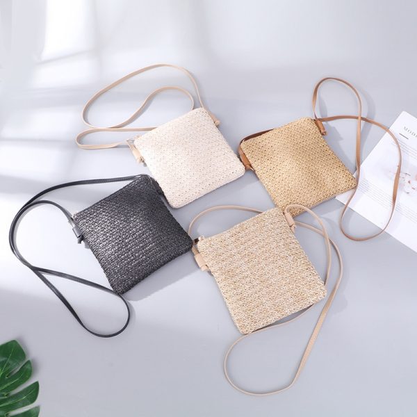 pochette en paille pour femme