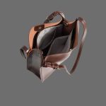 accessoire en cuir synthétique