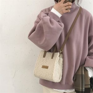 Petit sac à bandoulière en laine