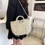 accessoire chic en paille