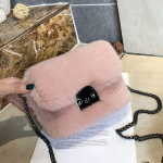 mode sac fourrure rose